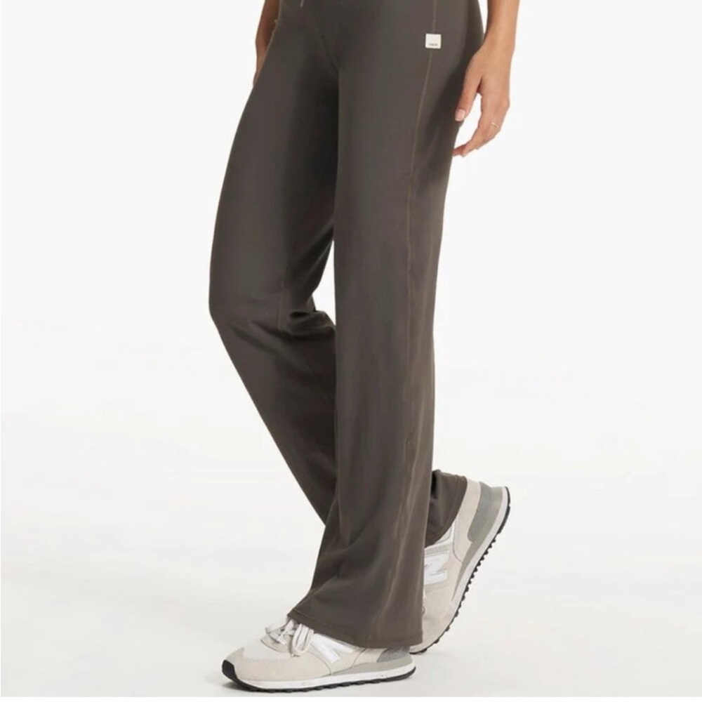 Vuori Wide Leg Pants in Dark Gray